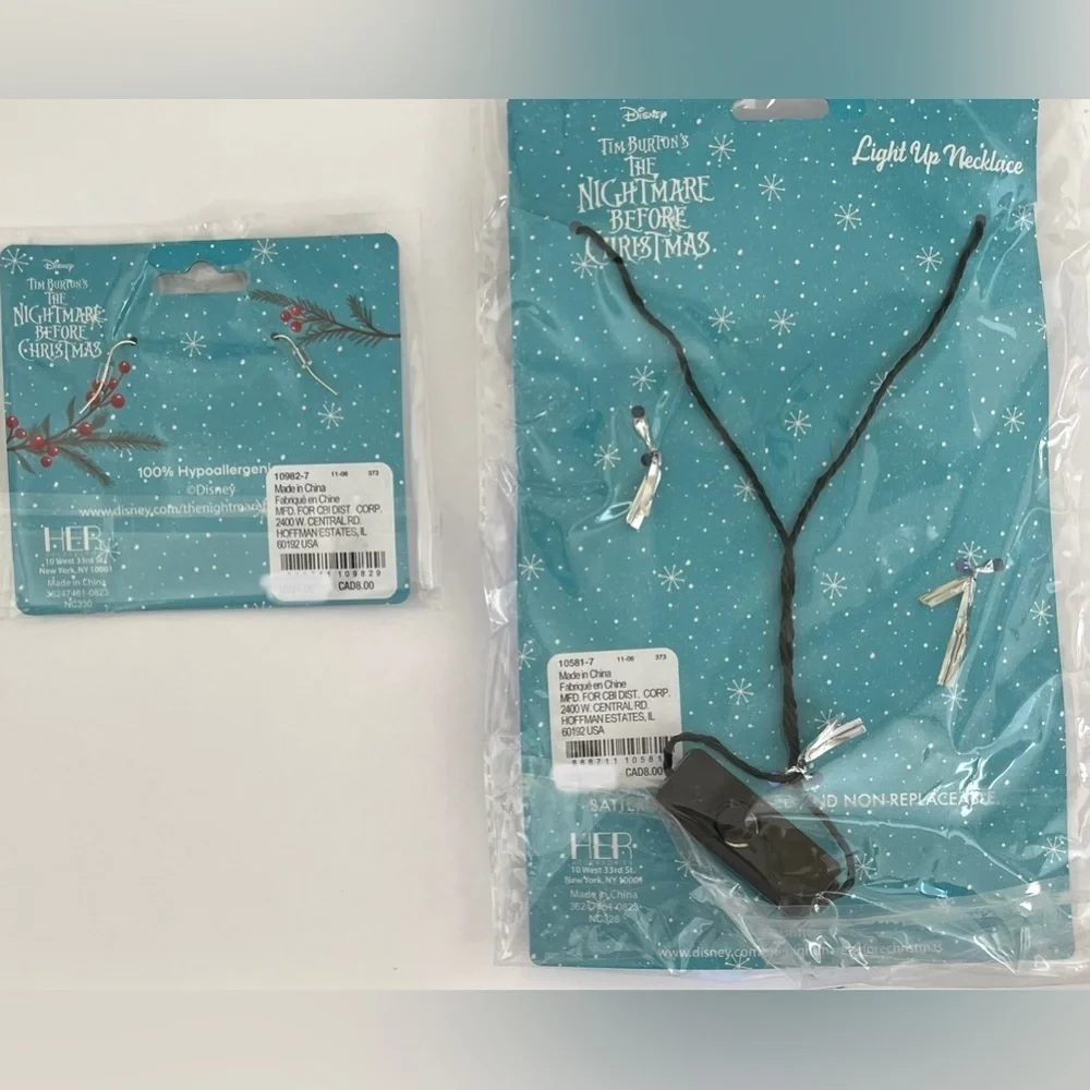 NWT Disney the nightmare before Christmas light up necklace earrings set